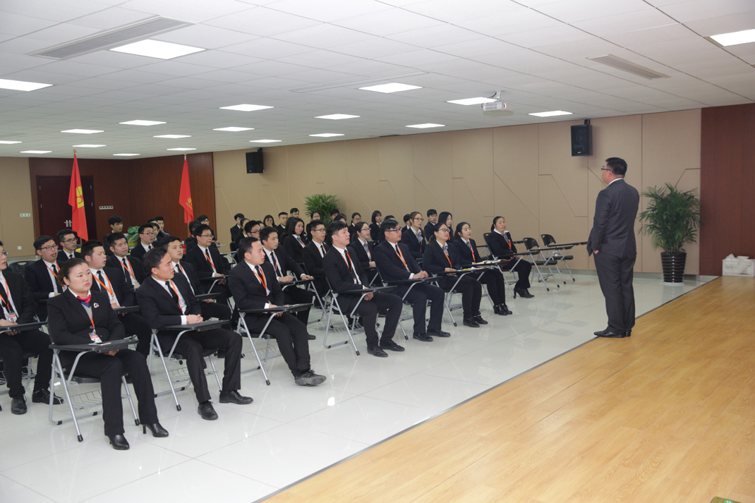 八年磨砺，剑指17——科恩电器2017年誓师大会隆重举行