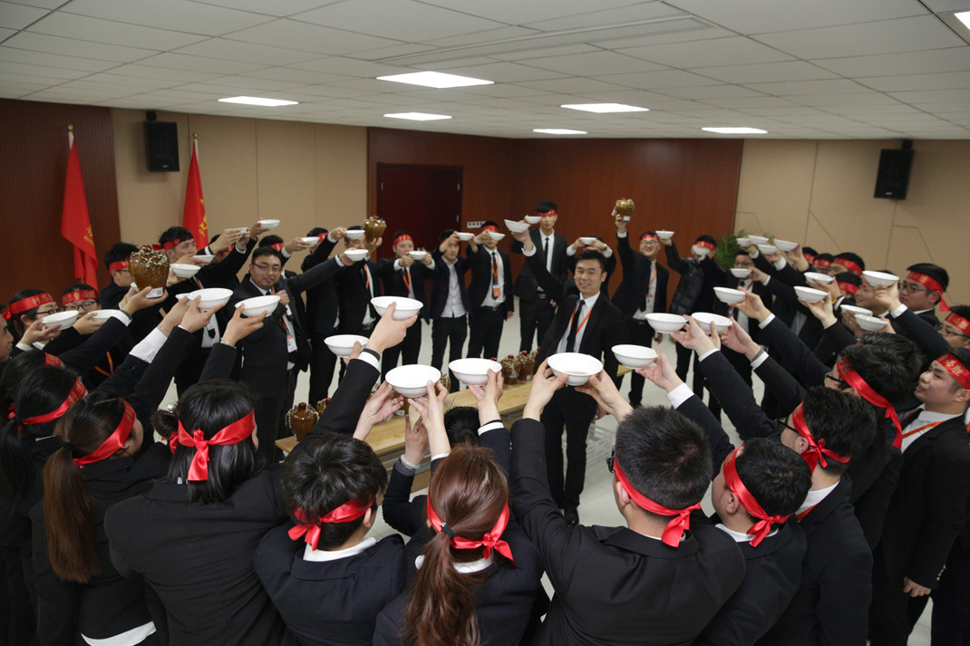 八年磨砺，剑指17——科恩电器2017年誓师大会隆重举行
