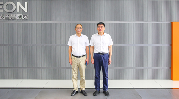 浙江省市场监督管理局副局长章一文一行莅临科恩考察指导！